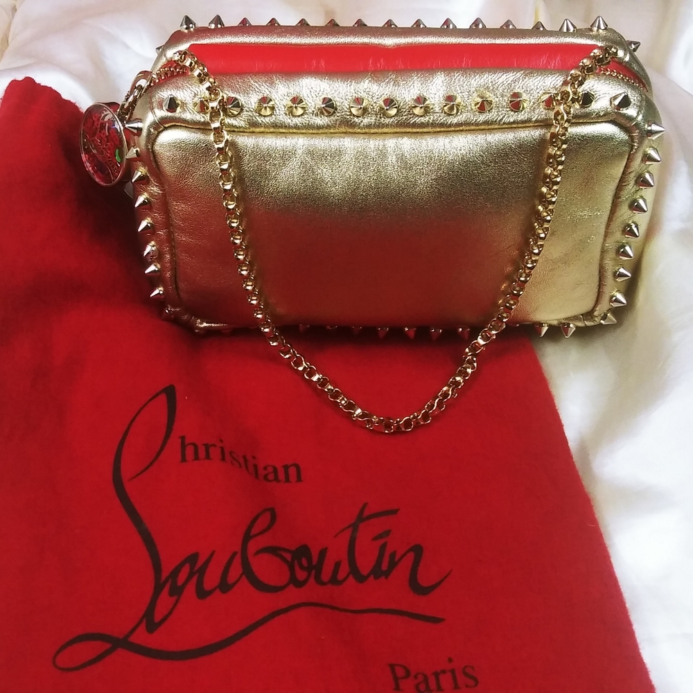 ❗REDUCED PRICE❗BEAUTIFUL BAG-CHRISTIAN LOUBOUTIN❤